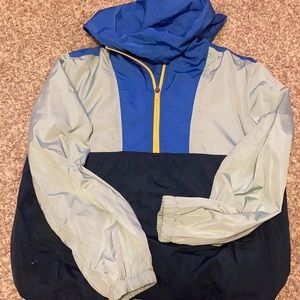 Athletic pullover jacket